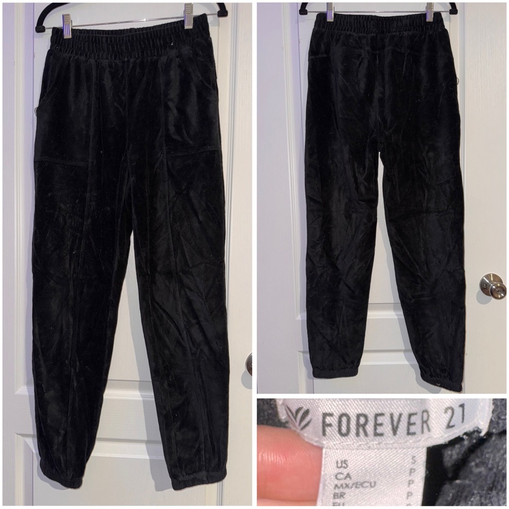 Forever 21 Black Velvet SweatPants